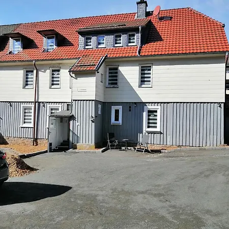 Gaestehaus An Der Bode Wahlweise Mit Halbpension Браунлаге